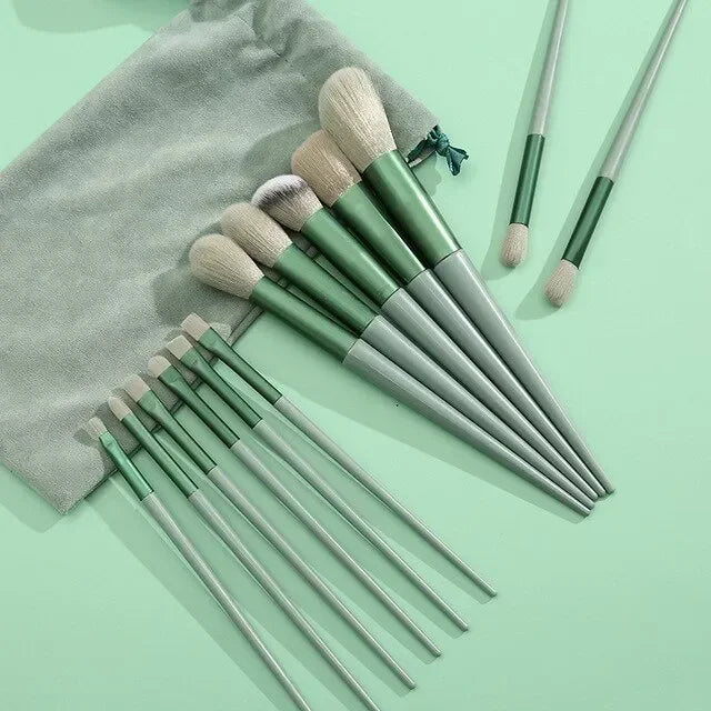 13 PCS Makeup Brushes Set Eye Shadow Foundation Women Cosmetic Brush Eyeshadow Blush Soft Make Up Tools Bag