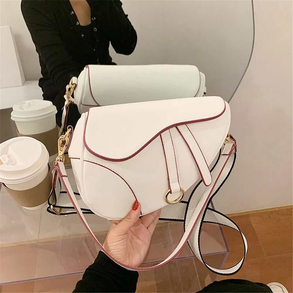 2022 New Women's Bag Leisure Saddle Bag Pu Solid Color Diagonal Bag Fashion Easy Matching Lady Handbags