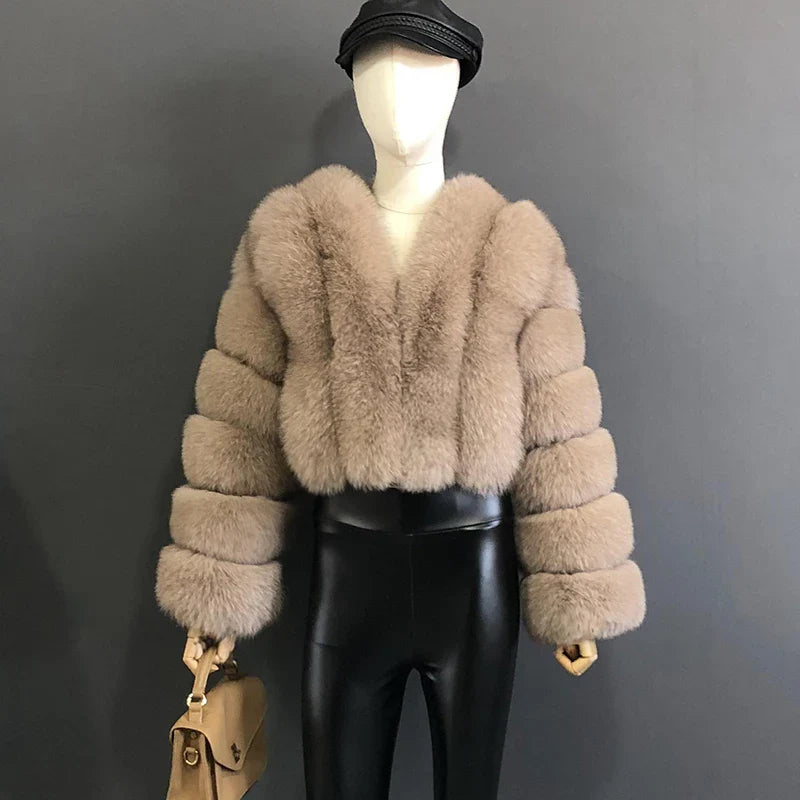 2023 New Style Women Fur Coat Real Fox Fur Jacket Natural Fox Fur Short Style Clothing Full Length Sleeve Female Coat