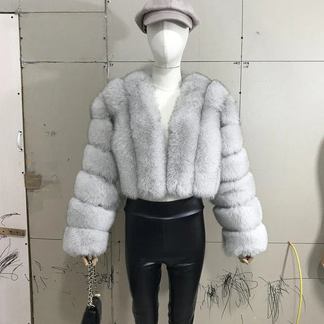 2023 New Style Women Fur Coat Real Fox Fur Jacket Natural Fox Fur Short Style Clothing Full Length Sleeve Female Coat