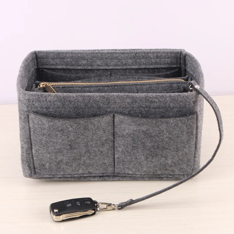 2023 New Women Make up Organizer Felt Insert Bag For Handbag Travel Inner Purse Portable Cosmetic Bags Fit Various Brand Bags