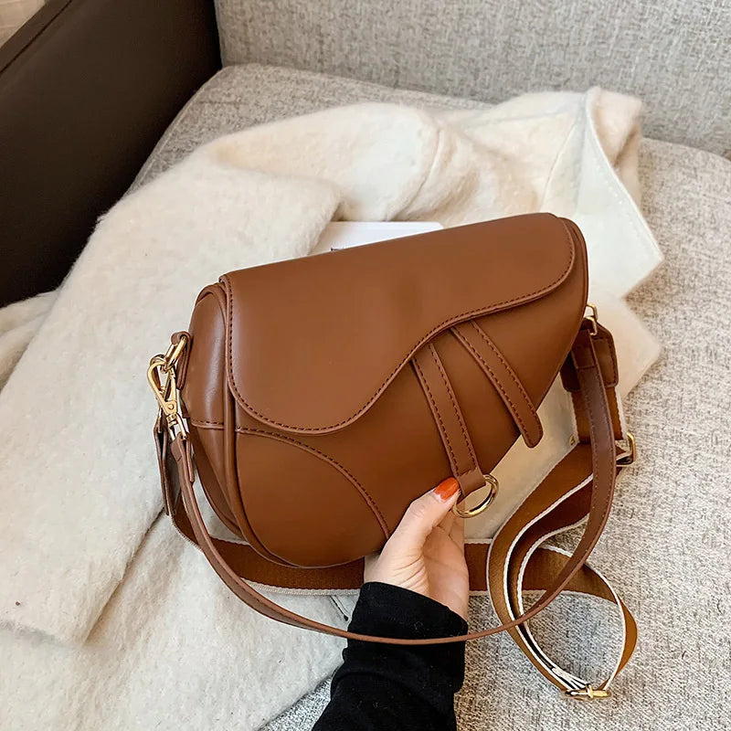 2023 New Women 's Bag Casual Saddle Bag Pu Solid Color Diagonal Bag Fashion Easy Matching Lady Handbag and Purses Luxury  Bag