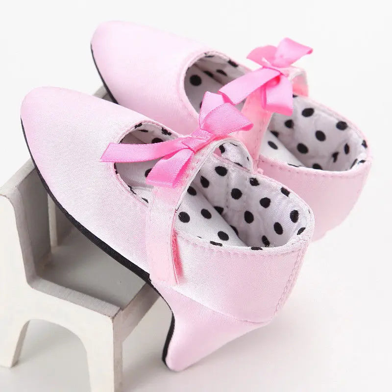 3-8 Months Newborn Baby Girls Shoes Toddler Princess Bowknot Crib Shoes with High Heels for Photos Photography Props Babe Items