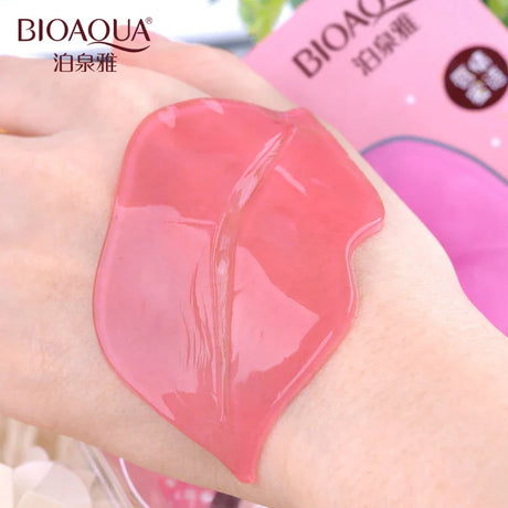 50pcs BIOAQUA Plumper Crystal Collagen Lip Mask Pads Moisture Essence Anti Ageing Wrinkle Patch Pad Gel Lips Enhancer Care