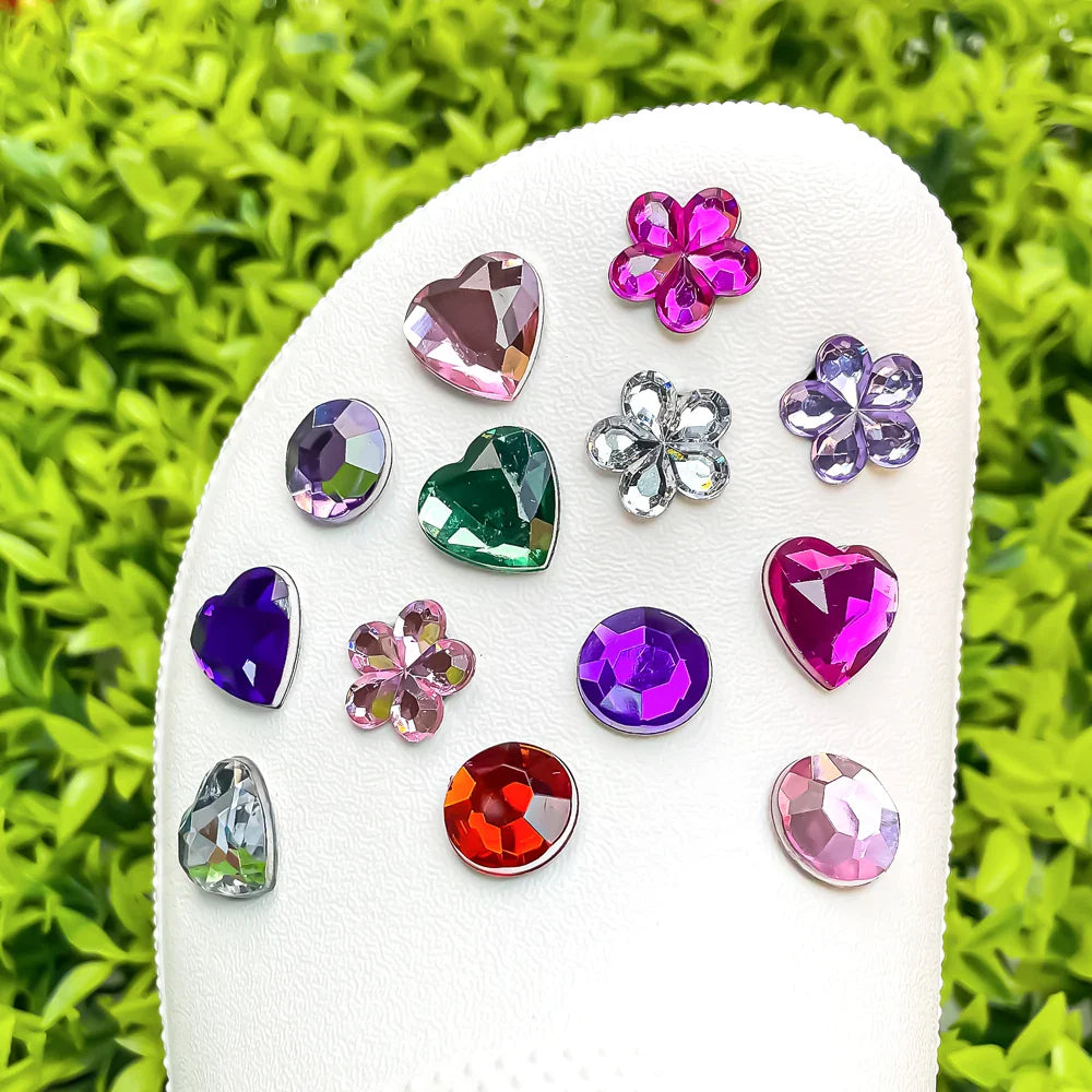 50pcs Heart Round Flower Shape Crystal Charms for Croc Women Colourful Croc Accessories Girls Kids Clog Buckles fit Wristband