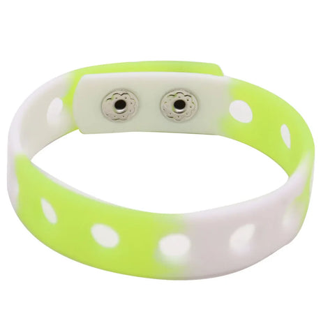 50pcs Wholesale 18cm Silicone Rainbow Color Wristbands Bracelets With the Holes Fit Decoration Pendant Children Gifts