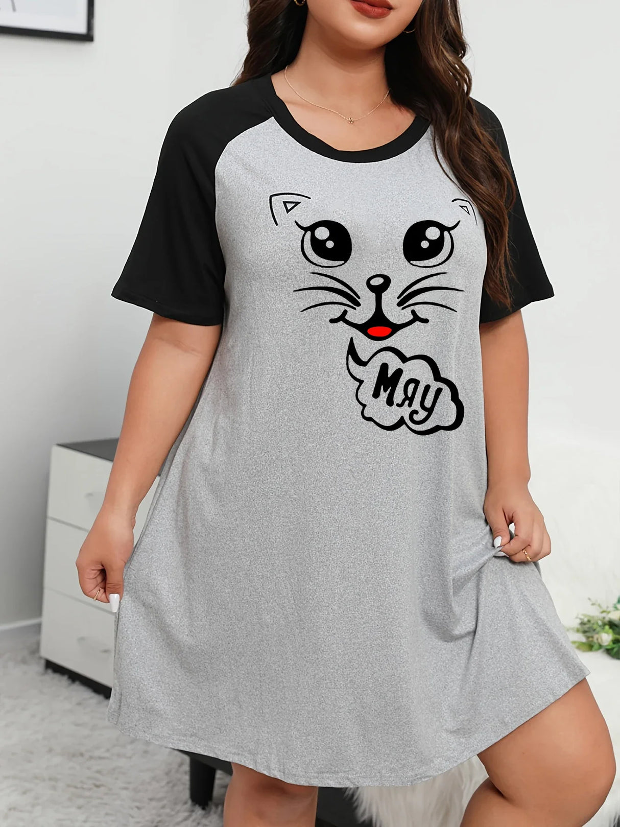 Plus Size Fashion Loungewear Dress, Women's Plus Cartoon Cat Print Raglan Short Sleeve Medium Stretch Comfort Nightdress