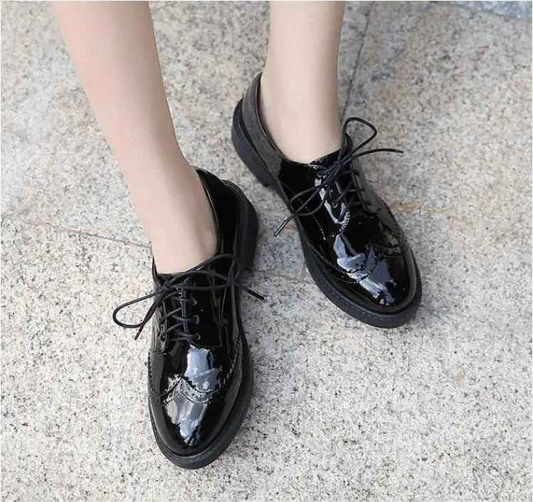 Autumn Spring Women Oxford Shoes Comfort Lady Brogue Derby Polish Designer Low-heeled Casual Shoes British Style Women Shoes