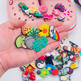 Big Sale Random Sandals Shoe Charms Buckle Clog Cartoon Decorations Boys Girls Garden Shoes Accessories Fit Wristbands