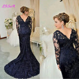 Charming Dark Navy Lace Mermaid Long Sleeves Mother of the Bride Dresses Elegant V-Neck Wedding Party Gowns