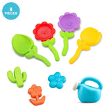 Children's beach toys, playing with sand, digging an hourglass, playing with water, shovels, buckets, and kettles, ages 1-6