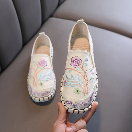 Comemore Beijing Embroidered Hanfu Shoes Woman Spring Summer 2022 Canvas Chinese National Style Flats Women's Loafers Sneaker