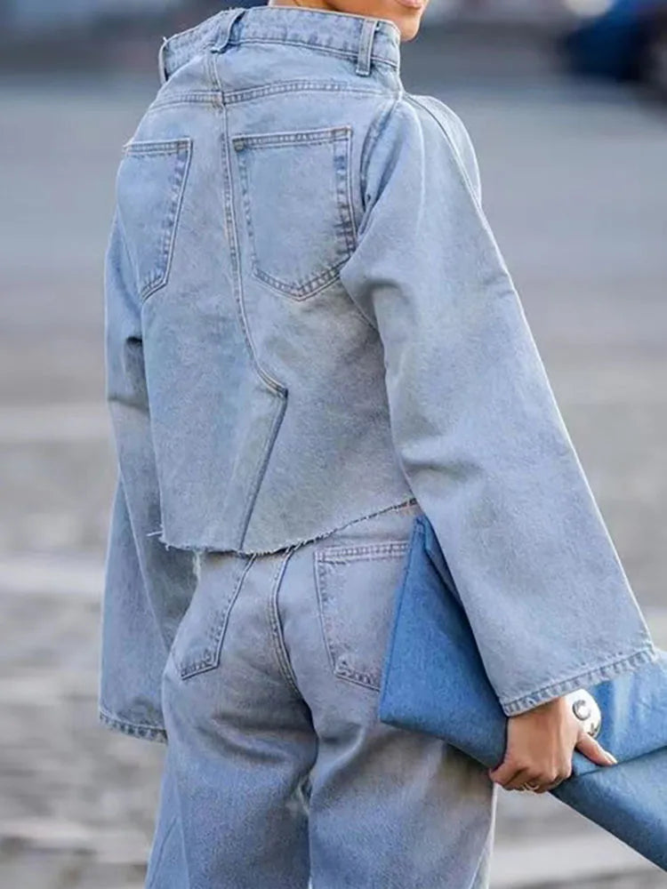 DEAT Women's Denim Loose Coat Long Flare Sleeve Burr  Irregular Patchwork Solid Color Jackets 2024 Summer American Retro 29L1211