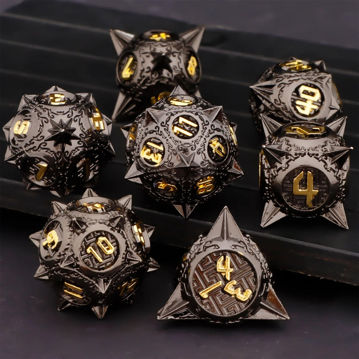 DND Metal Polyhedral Dice Set SetDungeon and Dragon Suitable for Smooth Rolling in RPG and Table Game