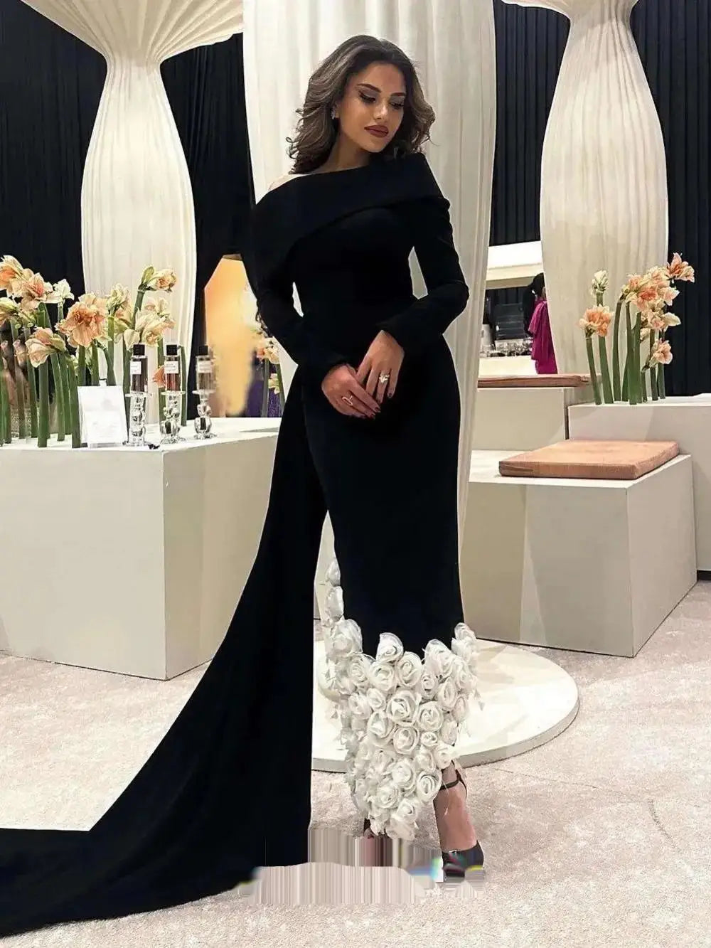 Elegant Fashion Off-the-shoulder Sheath Evening Dresses Flower Bolero Satin Custom Dress