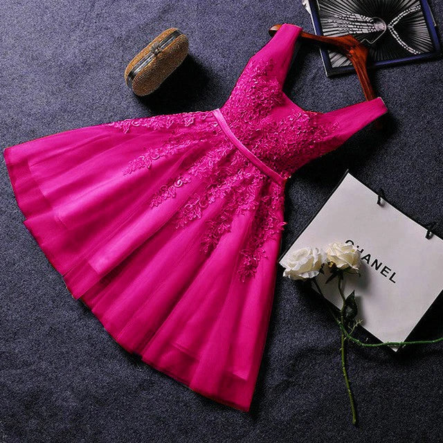 Elegant Pearl Pink Prom Dresses 2022 Sexy Prom Dress Short V Neck Appliques Beading Lace Up Knee-Length Graduation Party Gowns