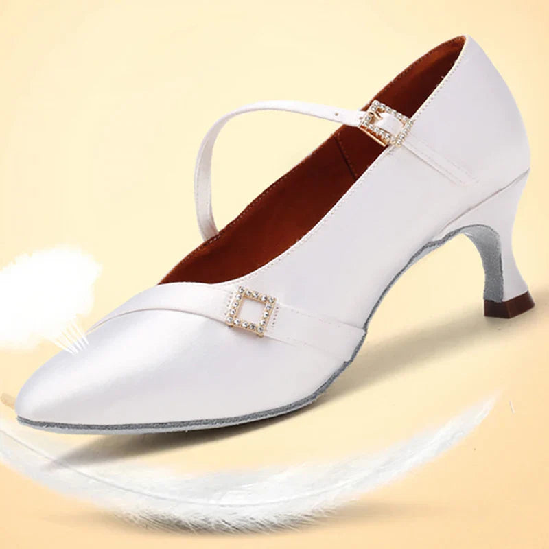 Fashion Women Standard Dance Shoes Soft Outsole Modern Dance Shoes Ladies  White Satin Ballroom Dance Shoe