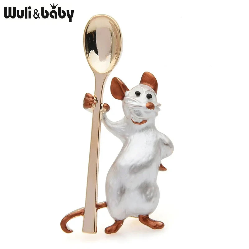 Wuli&baby Holding Spoon Smiling Mouse Brooches Women Alloy Enamel Rat Animal Casual Party Brooch Pins New Year Gifts