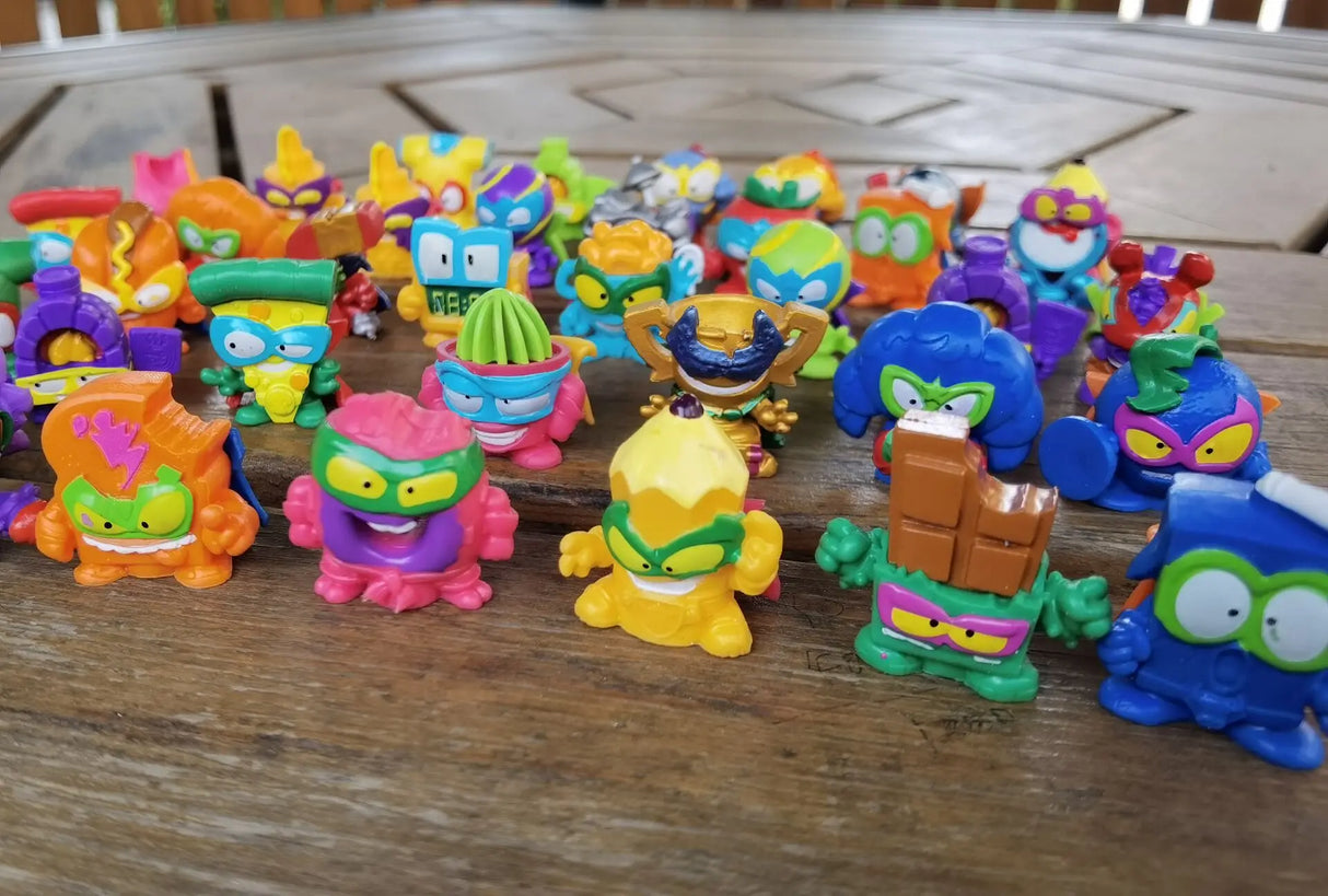 Original 15pcs  Superzings Superthings Action Figures 3CM Super Zings Garbage Trash Collection Toys Model for Kids Gift