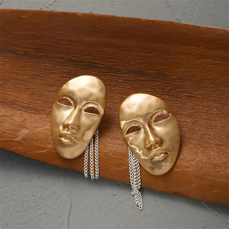 XIALUOKE Unique Design Punk Metal Chain Tassel Face Stud Earrings For Women Vintage Hyperbole Portrait Earrings Jewelry Gift