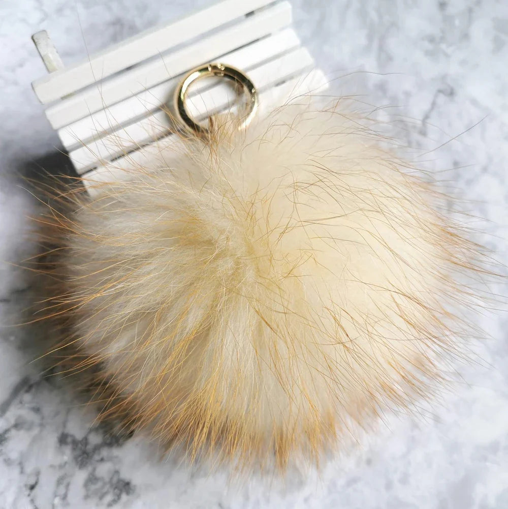 Big Size 15cm Real Fox Fur Ball Keychain Natural Raccon Fur Tassels Leather Strap Key Chain Ring Pendant For Women Charm f278