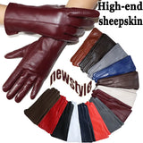 Women's sheepskin gloves winter warmth plus velvet short thin touch screen driving female color leather gloves new high-end 2023