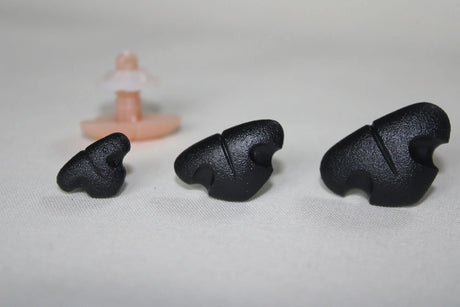 30pcs/lot--new 18x12mm 16x26mm 20x30mm  gray black flesh color plastic safety animal toy noses with washer for diy doll findings