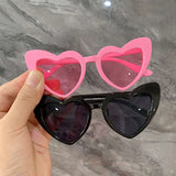 Yoovos New Fashion Sunglasses Children 2023 Vintage Boy/Girl Sunglasses Heart Plastic Glasses For Child Classic Gafas De Sol