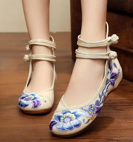 Veowalk Vintage Women Cotton Flower Embroidery Shoes Ladies Casual Chinese Style Comfortable Soft Canvas Dance Ballets Ballerina