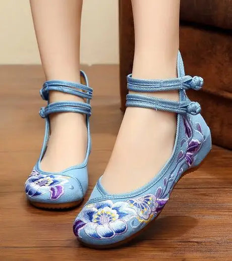 Veowalk Vintage Women Cotton Flower Embroidery Shoes Ladies Casual Chinese Style Comfortable Soft Canvas Dance Ballets Ballerina