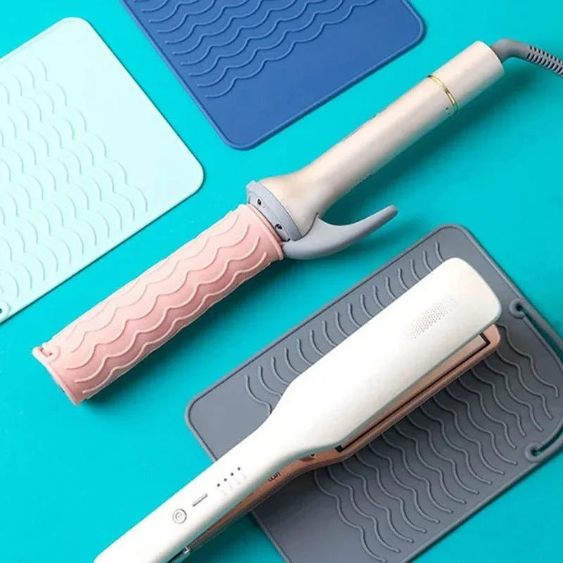 Hair Curling Silicone Heat Resistant Mat Portable Heat Insulation Pad Hair Straightener Non-Slip Anti Heat Mat Hair Styling Tool