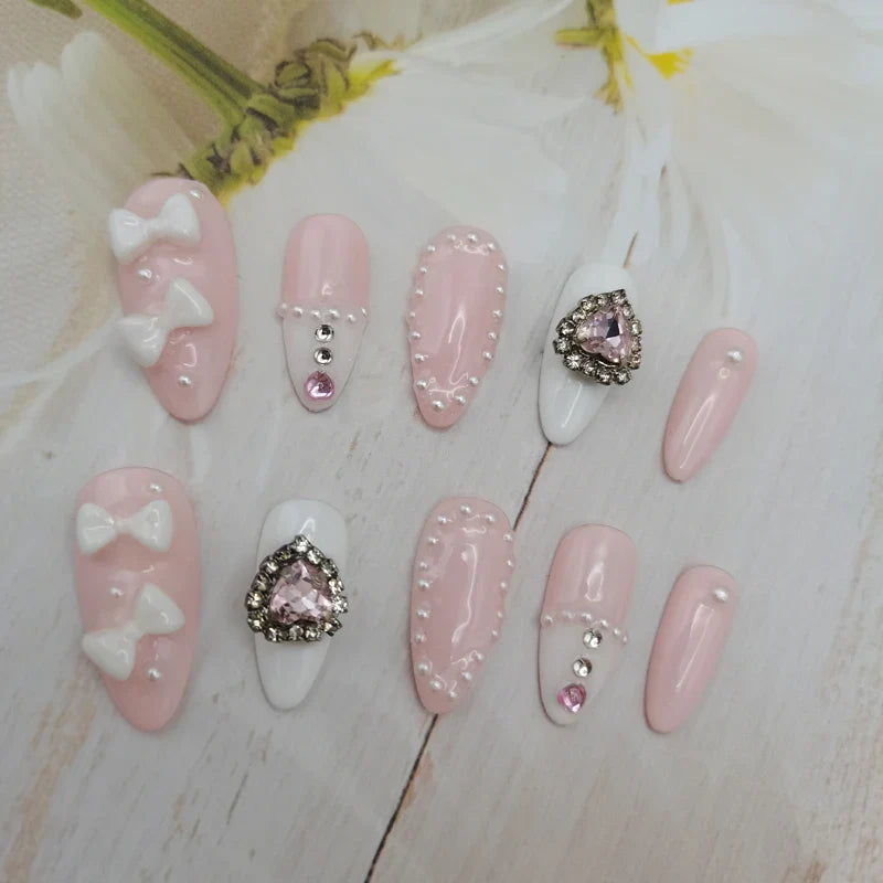 Handmade Custom Made False Nail Art With Pearls And Nows Wearable Nail Pink Almond Style Section Patch Removable Girl Fake Nail