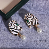 Huitan Fashion Zebra Head Shape Drop Earrings Women Black/White Color Animal Earring for Cocktail Party Female Statement Jewelry