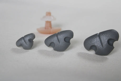 30pcs/lot--new 18x12mm 16x26mm 20x30mm  gray black flesh color plastic safety animal toy noses with washer for diy doll findings