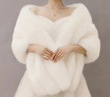 High Quality Faux Fur Wedding Shawl Soft Thick Bridal Wrap Ivory Gray Black Red Pink Bride Cape Women Accessory Formal Party