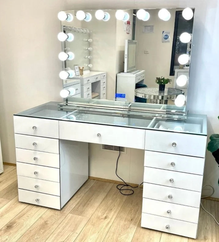 Hot Sale Contemporary Crushed Diamond Mirrored Furniture Vanity Dresser Mirrored Dressing Table with Makeup Hollywood Mirror