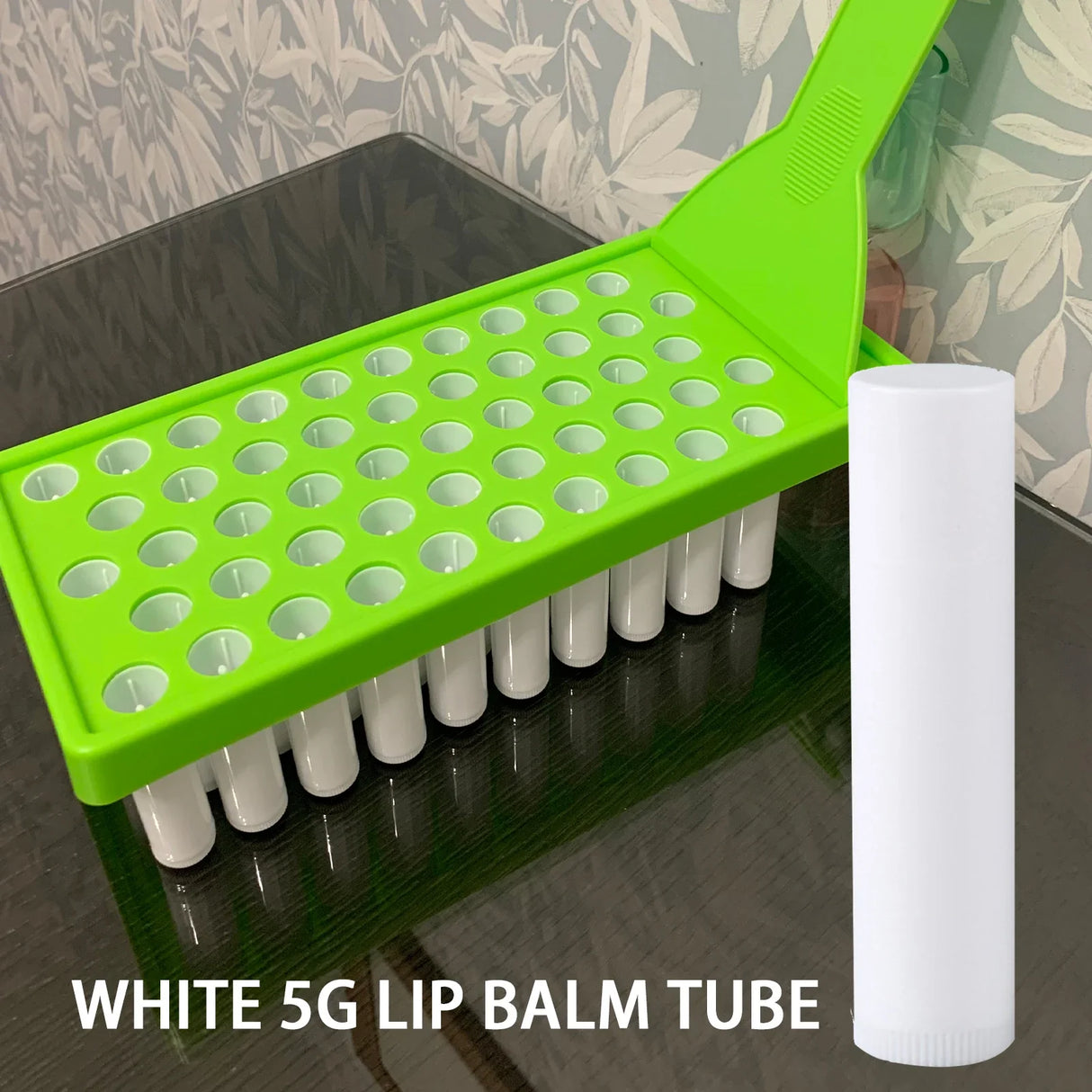 Lip Balm Crafting Kit Includes Lip Balm Pouring Tray Spatula Set For 50 White lip gloss Tubes