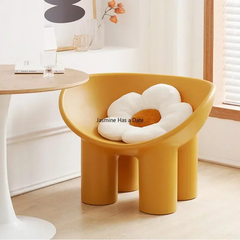 Lounge Modern Art Living Room Chairs Floor Italian Comfy Plastic Design Chairs Childrens Salon Sofa Poltrona Balcony Furniture