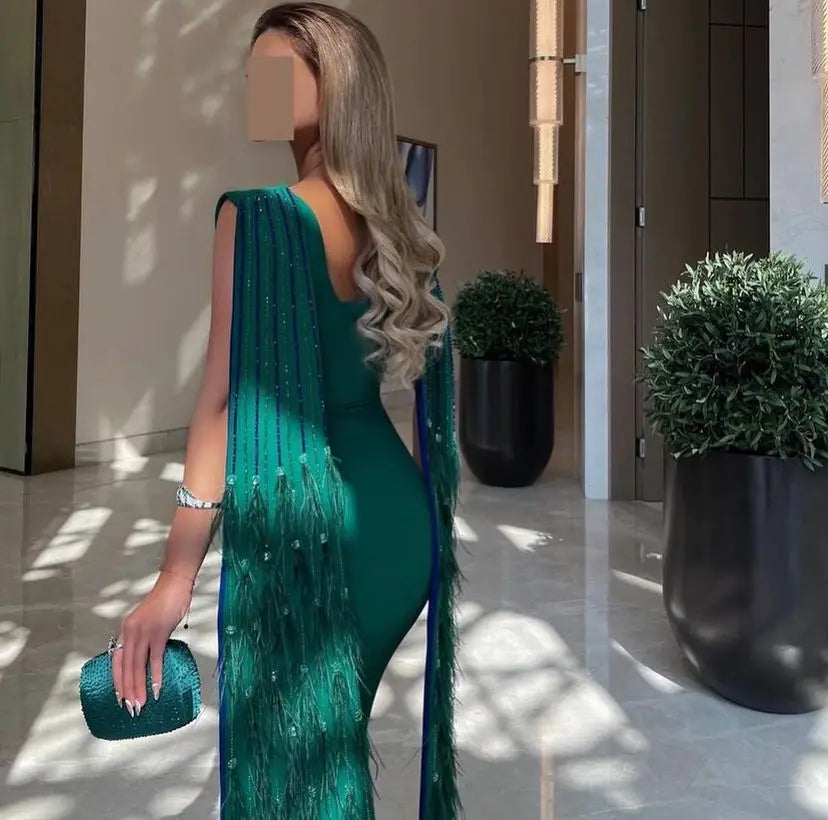 Luxury Mermaid Evening Dresses O-Neck Prom Dresses Feathers Floor Length Saudi Arabia Women's Formal Request Party Wedding