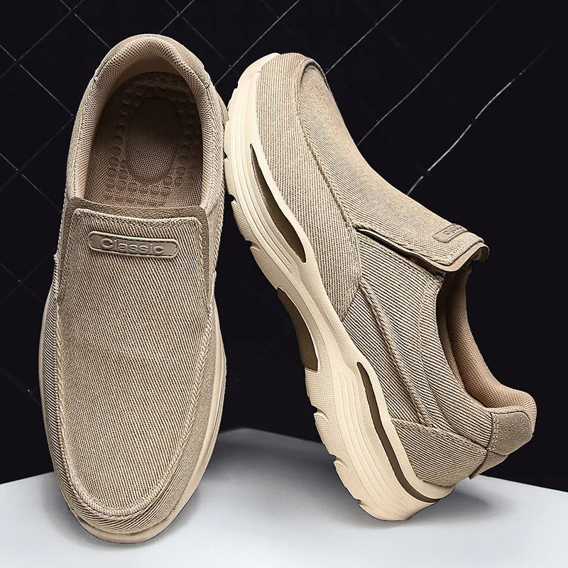 Men's Casual Shoes Canvas Breathable Loafers Men 2022 New Male Comfortable Outdoor Walking Shoes Classic Loafers Men Sneakers