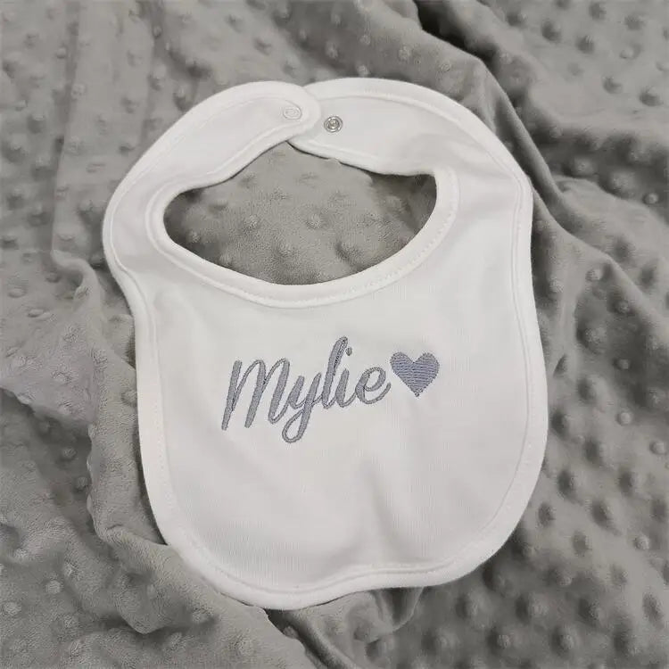 Name Personalised Baby bib 100% cotton White Newborn Baby Saliva Funny Birthday Gift For Baby Boys and Girls shower gift