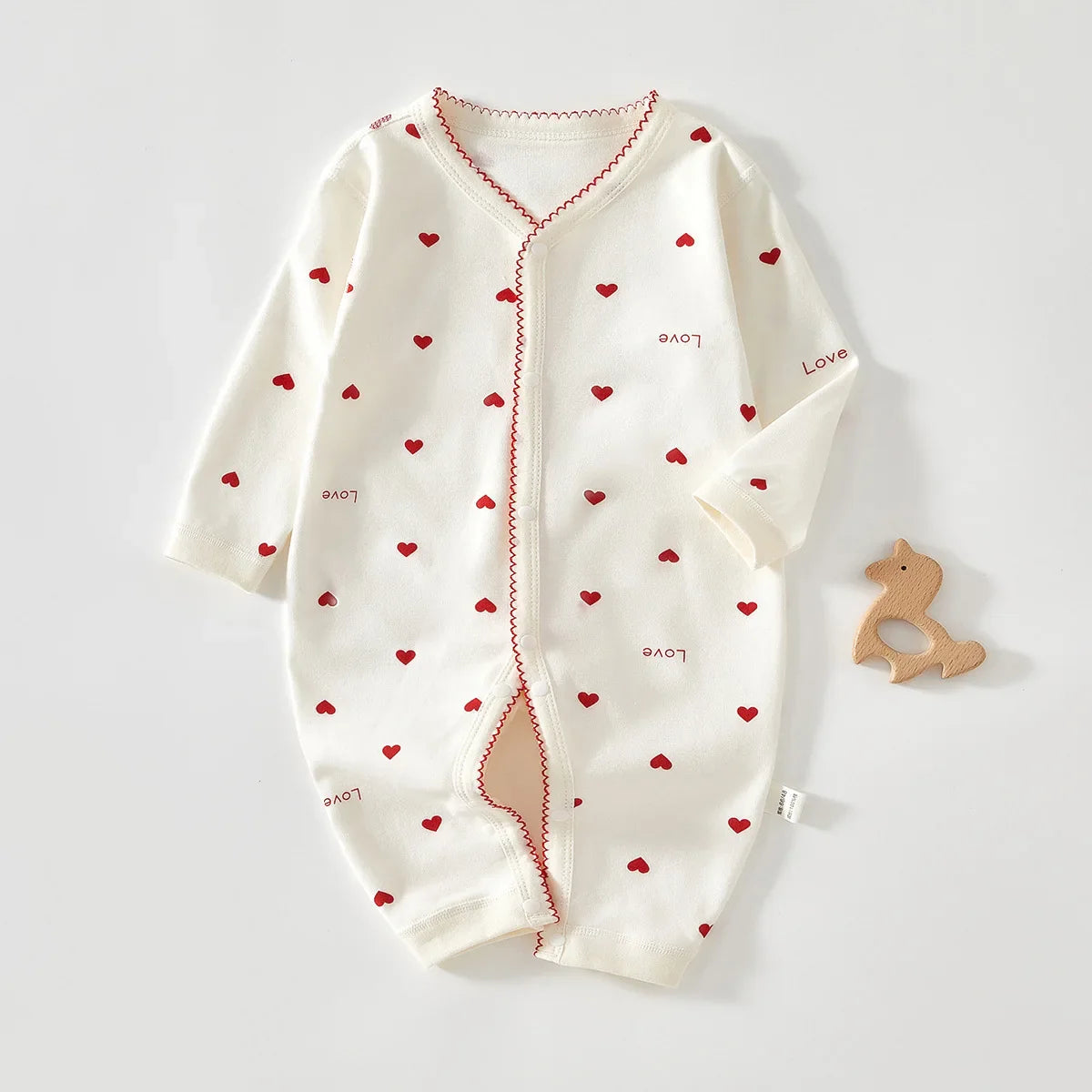 Newborn Baby Clothes Jumpsuit with Love Printed on 100 Cotton Boneless Romper Newborn Super Cute Outfit Long Sleeve Bodysuit