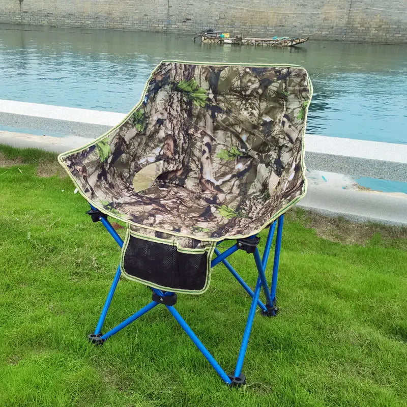 Portable folding moon chair