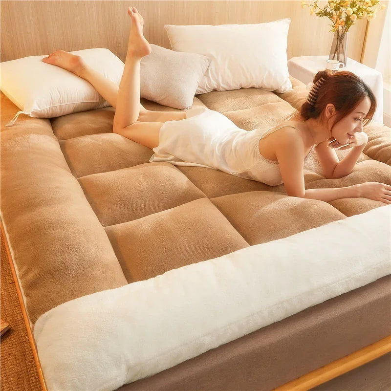 Premium Mattress Topper for Ultimate Comfort and Support Futon Hotel Quality Double Bed Pad Cover Sleeping Mats on the Floor