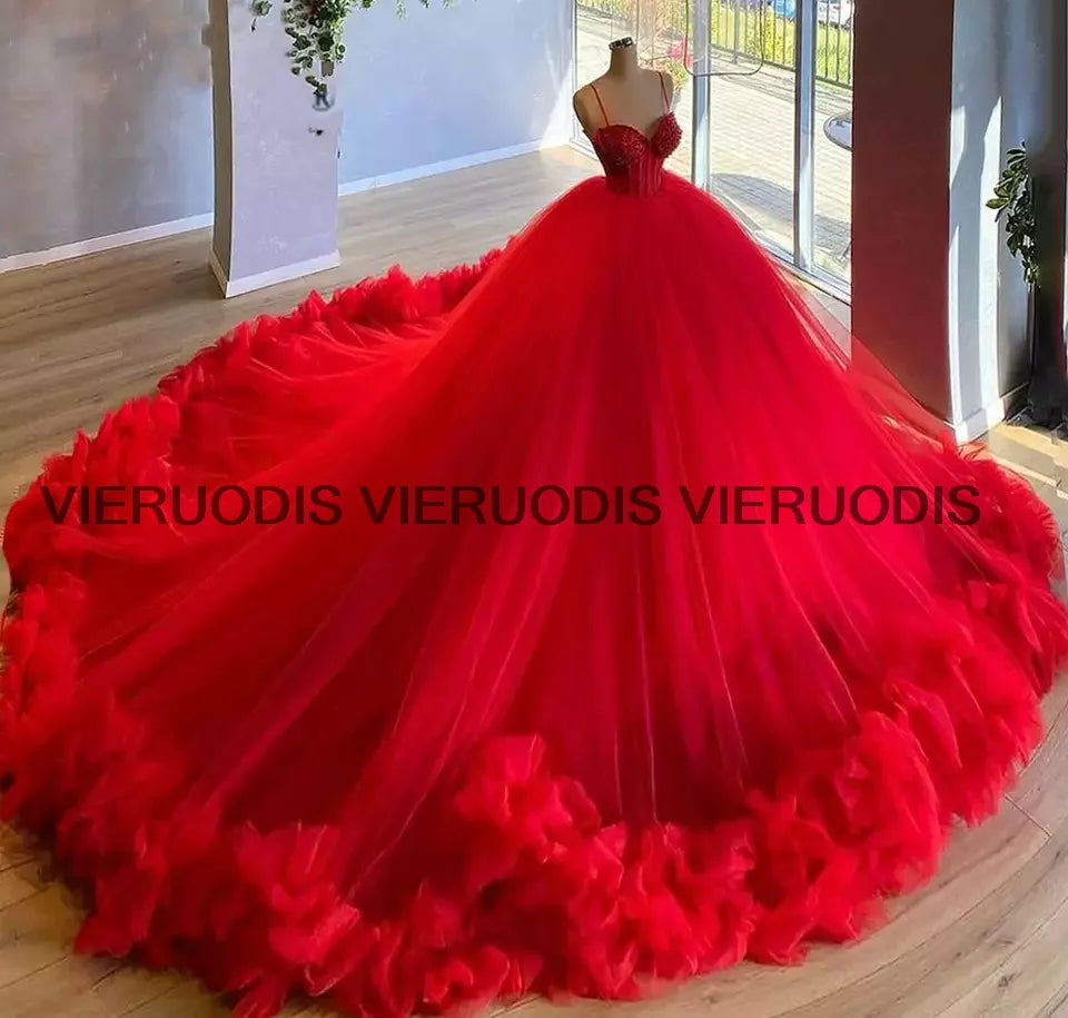 Red Ball Gown Quinceanera Dresses Vestidos De 15 Años Elegant Beads Ruffles Wedding Gowns Lace-Up