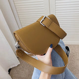 Retro Solid Color Saddle Bag High Quality Leather Shoulder Bags for Women 2023 New Simple Ladies Crossbody Bag Designer Handbags