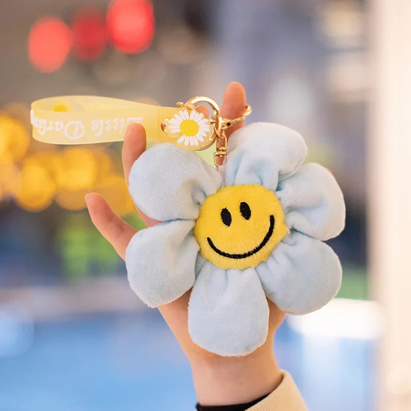 15cm Smiling Sunflower Plush Pendant Colorful Plant Flower Keyring Keychain Key Chain Stuffed Small Plushie Fashion Accessory