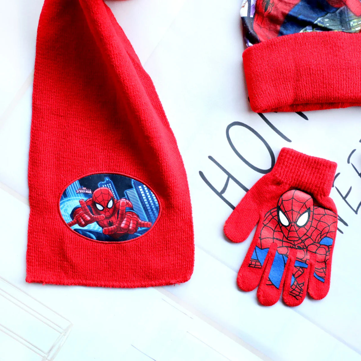 New Autumn Winter Children Hat SpiderMan Red Halloween Cartoon Scarf Hat Glove Warm knitted hat Boy Girl Cap Child Christmas Hat