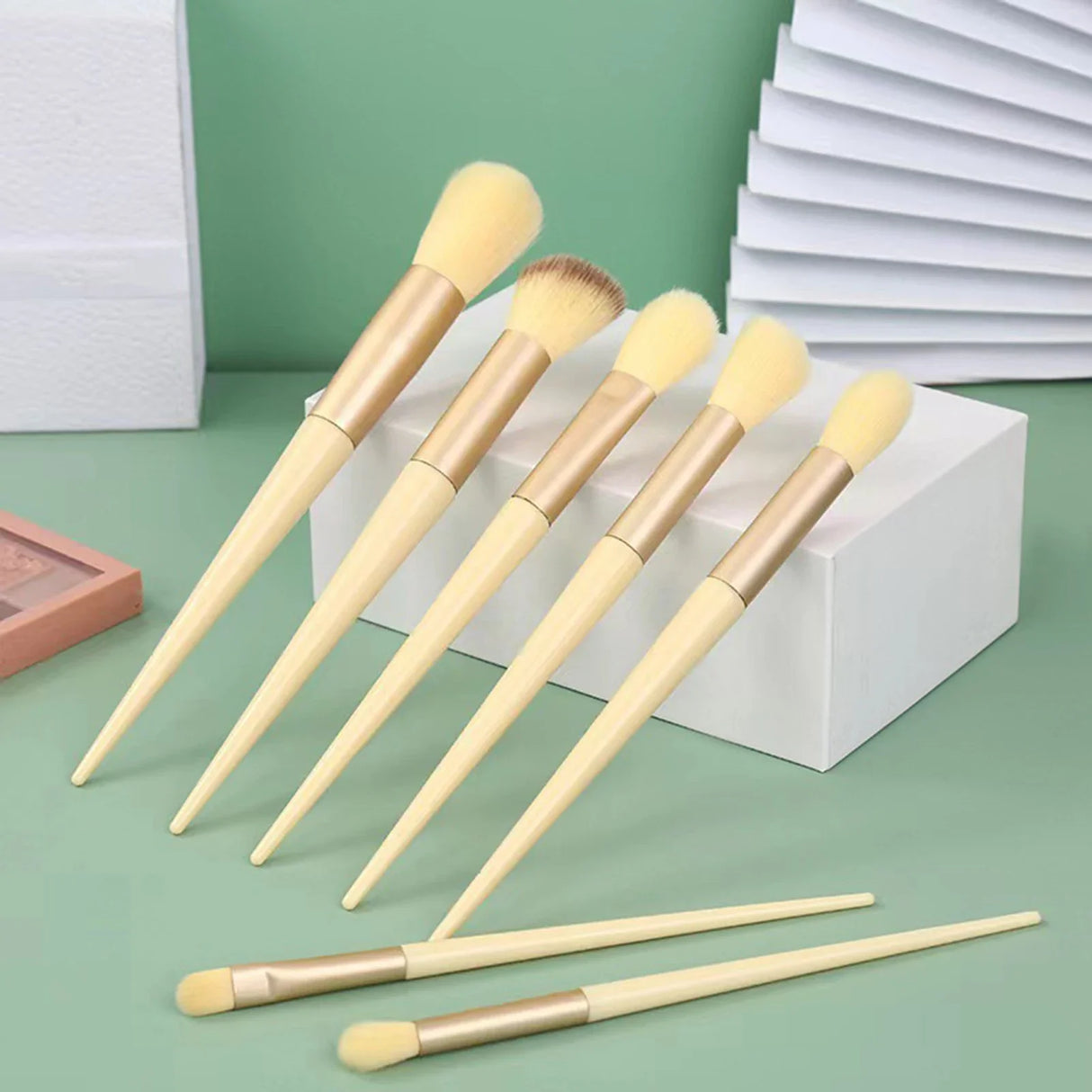 13pcs Essentials Makeup Brushes Set Portable Cosmetic Brushes with Polished Handle Cosmetic Tools Accessories B99