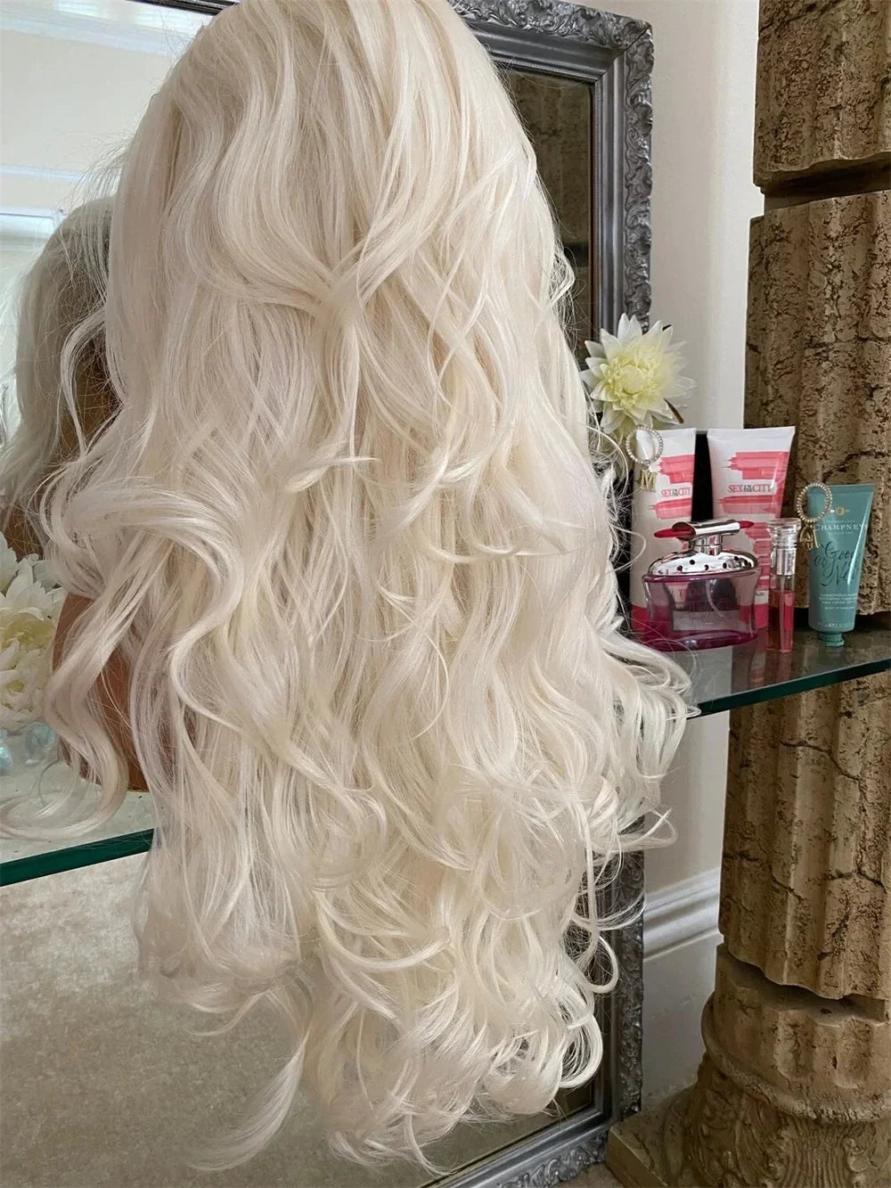 MXWIGS Body Wave Platinum Blonde Synthetic Lace Front Wigs with Free Part Natural Hairline Long Wavy Wigs Daily Cosplay  Wigs